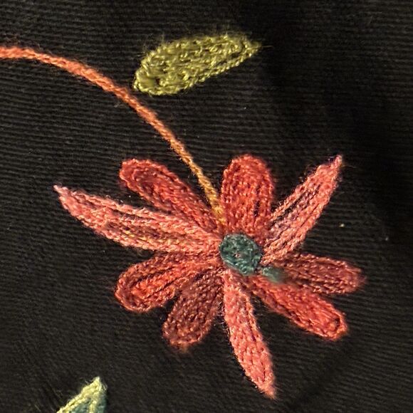 Women’s BFA Classics Embroidered Black Jacket. Floral Designs In Multicolor XL - Picture 8 of 15